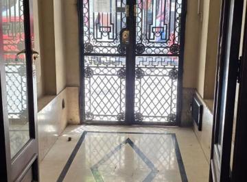 Departamento · 82m² · 3 Ambientes · Paso Esquina Mitre - Once - Semipiso de 82 m² Al Frente