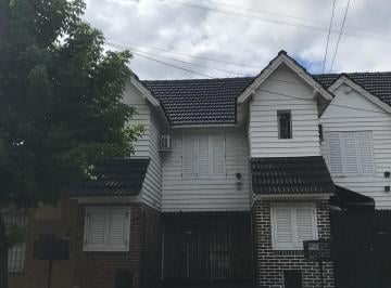 Casa · 89m² · 4 Ambientes · Casa en Lanús Este