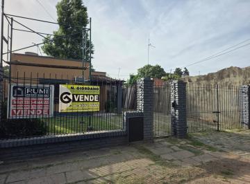 Casa · 76m² · 4 Ambientes · En Venta | Propiedad en Moreno Centro (Lado Norte) Excelente Ubicacion - Ideal Inversores, Se Vende