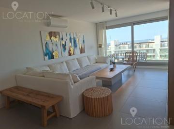 Departamento · 120m² · 5 Ambientes · 1 Cochera · Alquiler Temporario de Penthouse de 3 Dorm. en Manantiales