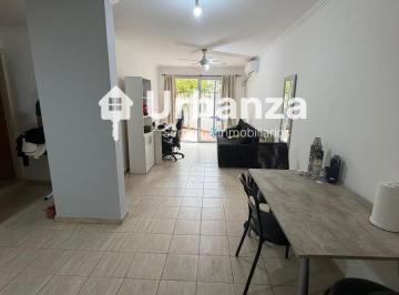 Departamento de 3 ambientes, Córdoba · Departamento en Nueva Córdoba con Patio Propio y Apto Crédito, Sobre Peredo 161 Casi V. Sarsfield.