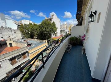 Departamento · 63m² · 3 Ambientes · 3 Ambientes - Flores