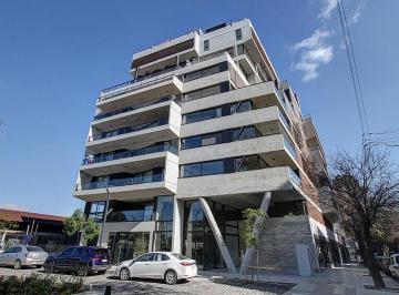 Local comercial · 57m² · Estratégico Local en El Nuevo Colegiales en El Exclusivo Edifcio " Depart " con Renta en Dólares