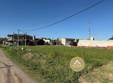 Terreno , Esperanza · Lote con Excepcional Entorno