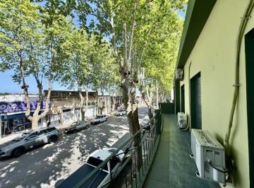 Departamento · 117m² · 4 Ambientes · Apartamentos en Venta Uno en Planta Alta de 3 Dorm. y Otro en Planta Baja de 1 Dormitorio