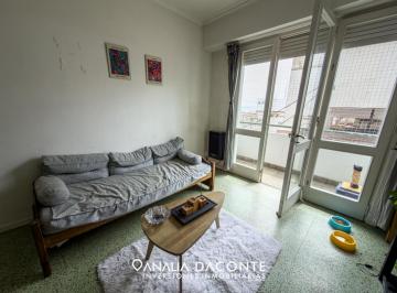 Departamento · 46m² · 2 Ambientes · Luminoso y Amplio Depto 2 Amb Sobre Av Colon Al 1500!
