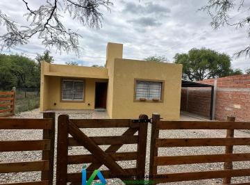 Casa · 62m² · 3 Ambientes · 6 Cocheras · Casa a La Venta en Las Tapias