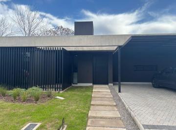Foto · Casa de 3 Dorm Una Planta C Pileta - Housing Villa Warcalde!