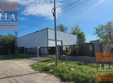 Bodega-Galpón · 600m² · Galpón Industrial / Comercial 600 m² Frente y Salida a 2 Calles - 9 de Abril