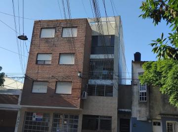 Departamento de 3 ambientes, Ciudad de Santa Fe · Alquiler Uruguay 3249, Piso 2 X Escalera. Cochera, Liv. Comedor con Balcón, Cocina con Anafe Eléctri