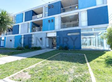 Departamento · 80m² · 4 Ambientes · 1 Cochera · Venta 4 Ambientes Ituzaingo