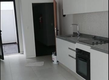 Departamento de 1 ambiente, San Cristobal · Espectacular Tres Ambientes 1° Piso a Estrenar. Av Jujuy 1027 - San Cristóbal.