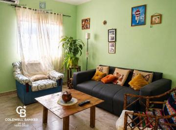 Casa · 197m² · 11 Ambientes · 2 Cocheras · Casa en Recreo