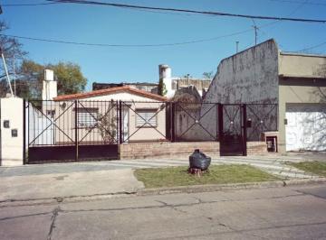 Casa de 3 ambientes, Esteban Echeverría · Alquiler Monte Grande Casa de 2 Dorm. Jardin y Espacio de Estacionamiento