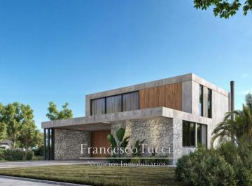 Casa · 275m² · 4 Ambientes · 2 Cocheras · Casa en Venta 4 Ambientes La Providencia Canning Financia