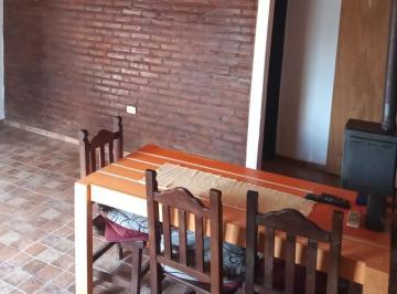 Casa · 111m² · 3 Ambientes · 1 Cochera · Casa en Alquiler