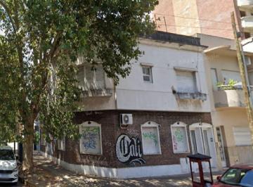 PH de 4 ambientes, La Plata · Venta PH en Esq Oportunidad!en 6 Esq 58
