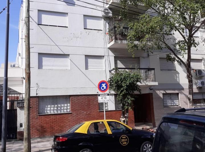 Depto. 2 Amb. Planta Baja Al Frente con Patio Cubierto