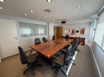 Oficina comercial · 285m² · 6 Ambientes · 1 Cochera · Oficina en Microcentro - Centro - San Nicolas