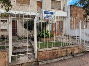 Casa de 8 ambientes, Córdoba · Casa y Departamento en Altos de Villa Cabrera