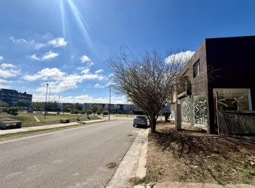 Local comercial · 70m² · 1 Ambiente · Tu Mejor Apuesta Esta Acá! Nuevo Boulevard de Ingreso!