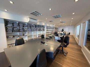 Oficina comercial · 305m² · 9 Ambientes · 4 Cocheras · Oficina en Microcentro - Centro - San Nicolas