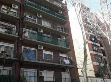Departamento · 40m² · 2 Ambientes · 1 Cochera · Belgrano 2amb con Cochera Fija Cbta/lavadero/vig 24hs