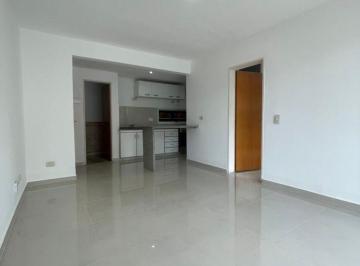 Departamento de 2 ambientes, Morón · Departamento de 2 Ambientes, Contrafrente, a Pocas Cuadras del Centro Comercial de Morón.