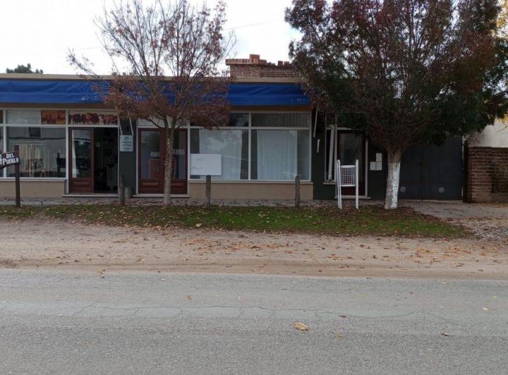 Local comercial · 150m² · 2 Ambientes