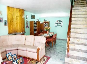 Casa de 4 ambientes, Lomas de Zamora · Saenz 2500