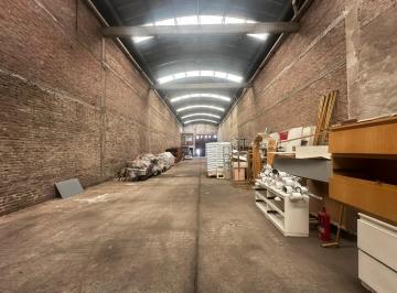 Bodega-Galpón · 436m² · 1 Ambiente · Venta Galpón Industrial Lanús Oeste