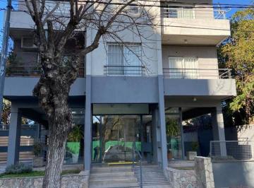 Departamento de 1 ambiente, Pilar · Lorenzo Lopez 364 Monoambiente con Cochera
