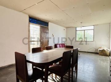 Oficina comercial · 90m² · 5 Ambientes · Departamento en Venta en Godoy Cruz