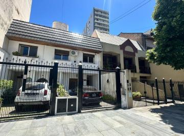 Casa · 90m² · 4 Ambientes · 1 Cochera · Blanco Encalada 3900, Casa Tipo Duplex, 4 Ambientes C/patio - Terraza - Parrilla - Cochera - V. Urquiza