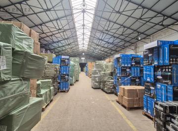 Bodega-Galpón · 5300m² · Depósito Galpon 9.800 m² Totales en Avellaneda Venta o Alquiler