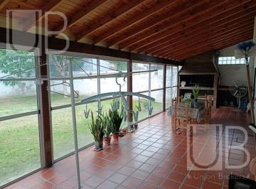 Casa · 200m² · 6 Ambientes · 1 Cochera · Casa en Jose Clemente Paz