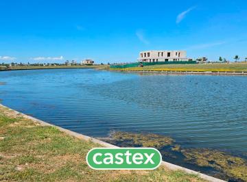 Terreno · 947m² · Lote en Venta en Los Puentes, Nordelta Al Lago Central