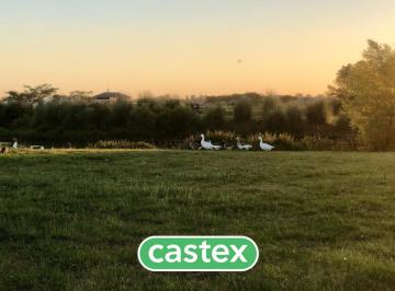 Terreno · 961m² · Lote en Canton Golf, Frente a La Cancha