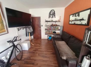PH · 38m² · 2 Ambientes · PH 2 Ambientes Lateral en Primer Piso por Escalera