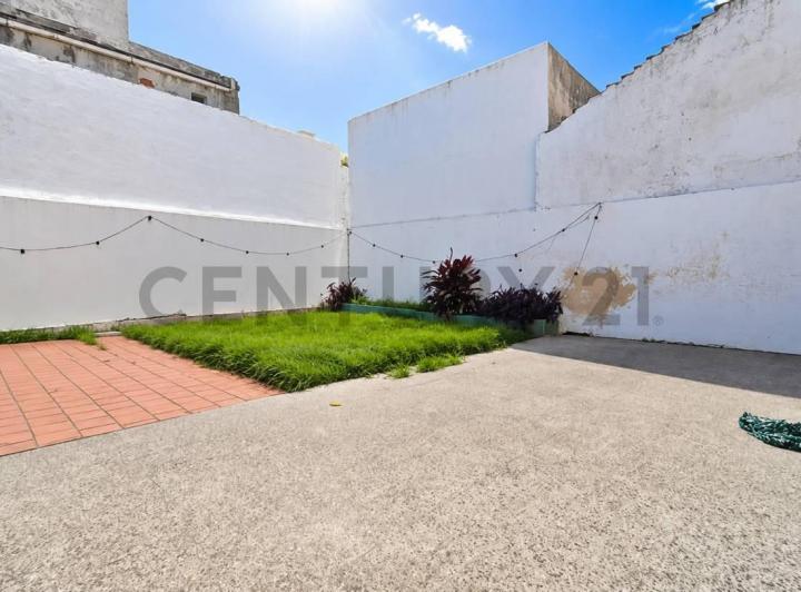 PH · 77m² · 4 Ambientes · 1 Cochera