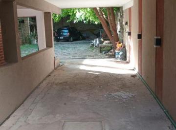 Garage , Tigre · Cochera Cubierta en Tigre Centro