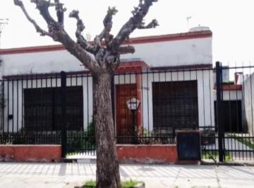 Casa · 100m² · 4 Ambientes · Venta Casa 3 Ambientes - José C. Paz