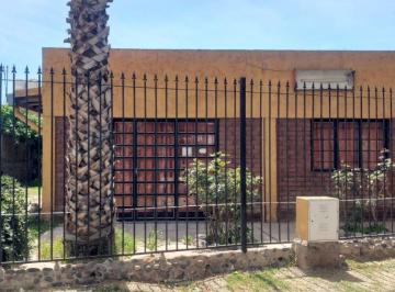Local comercial de 2 ambientes, Maipú · Salon Barcala / Tropero Sosa