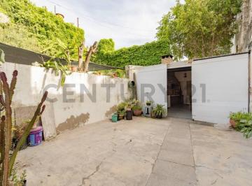 PH · 50m² · 3 Ambientes · Venta PH 3 Ambientes con Gran Patio - Almagro