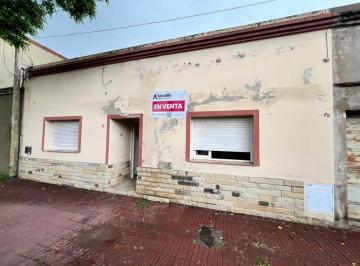 PH · 164m² · 3 Ambientes · PH en Venta en Junín