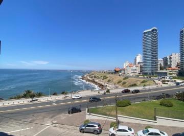 Departamento · 80m² · 3 Ambientes · 1 Cochera · Alquiler Temporada de Invierno - 3 Ambientes C/ Cochera Playa Chica