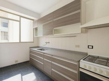 Departamento de 3 ambientes, Almagro · Departamento 3 Ambientes con Balcón y Toilette - Venta con Renta