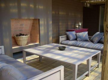 Casa · 220m² · 4 Dormitorios · Casa en Venta y Alquileres en Pinares del Faro Jose Ignacio.