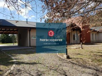 Casa · 260m² · 3 Dormitorios · 2 Cocheras · Chacras de Open Door Casa en Venta