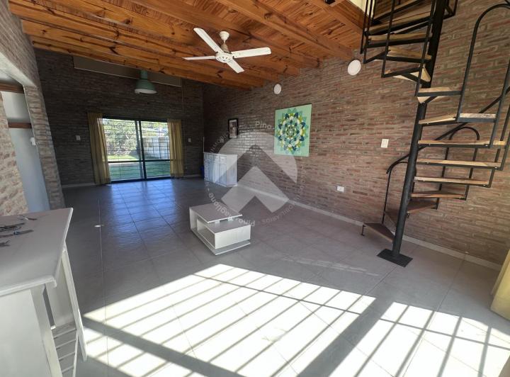 Quinta vacacional · 330m² · 2 Ambientes · 1 Cochera